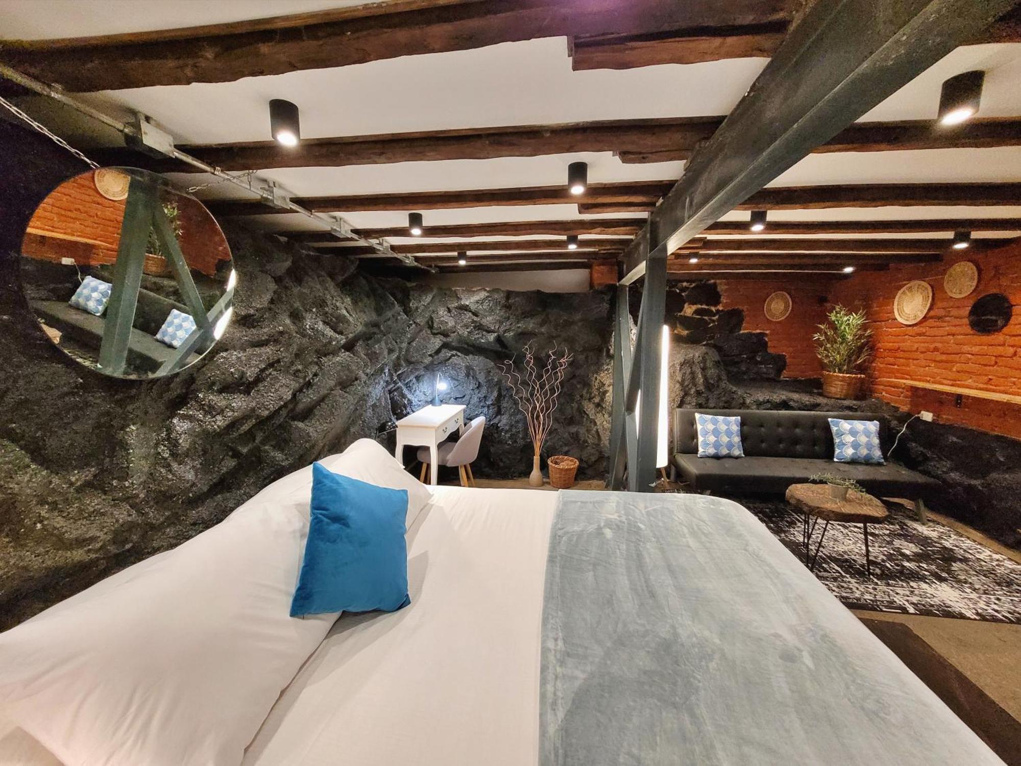 Maki Hostels & Suites Вальпараисо Экстерьер фото