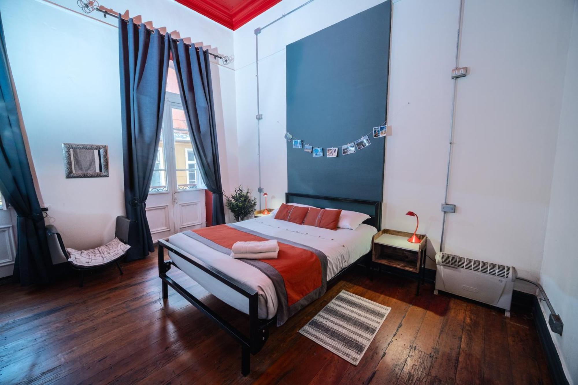 Maki Hostels & Suites Вальпараисо Экстерьер фото
